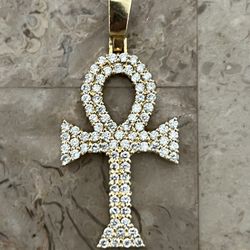 Gold 14kt Ankh pendant 
