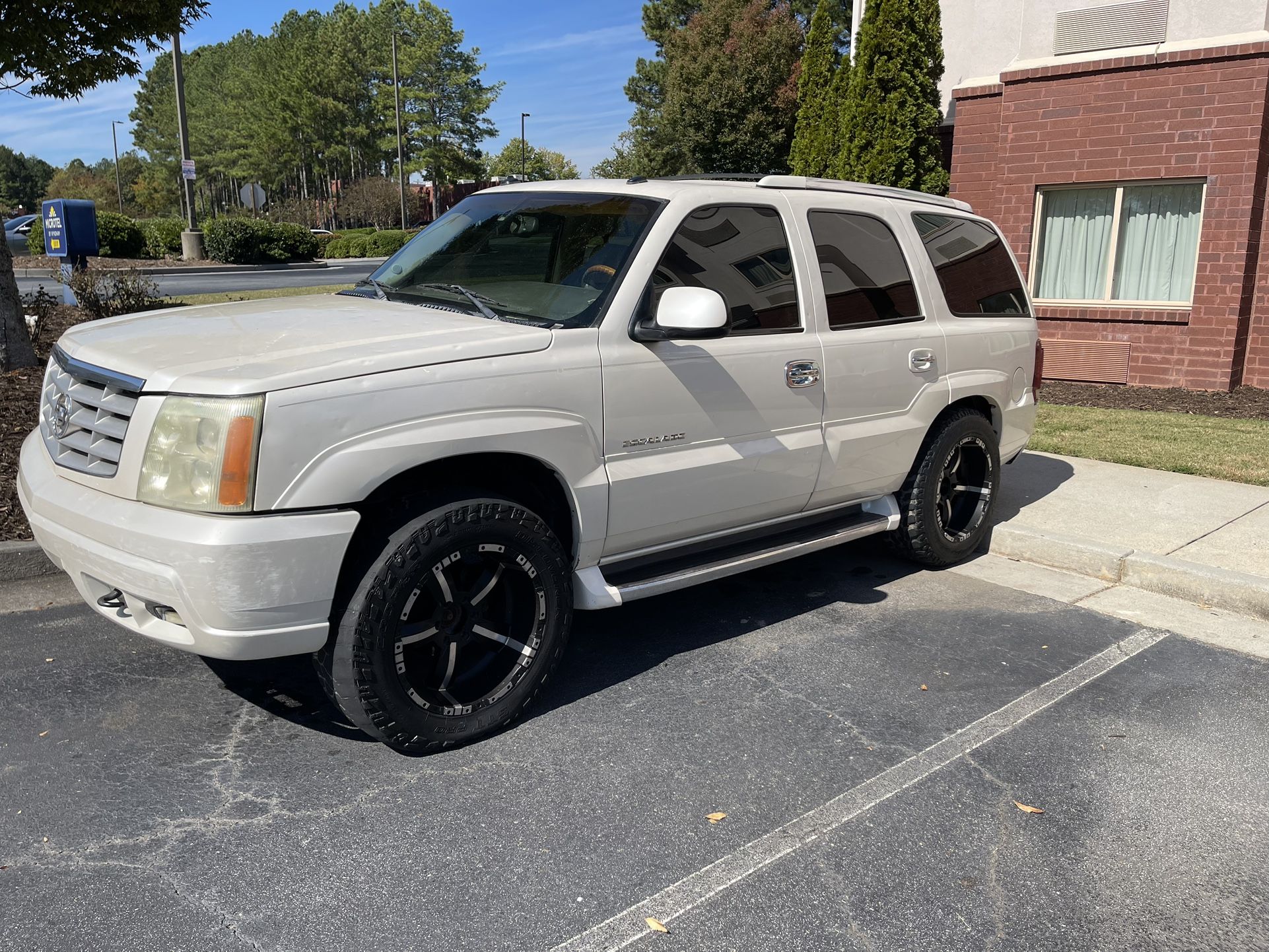 2003 Cadillac Escalade