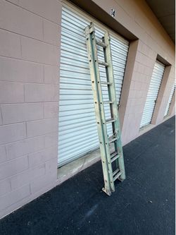 16FT FIBERGLASS & ALUMINUM EXTENSION LADDER