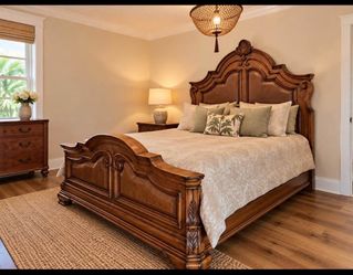 Michael AMINI Bedroom Set (Deliver available)