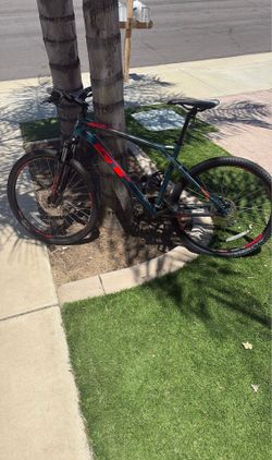 GT Aggressor Mountain Bike