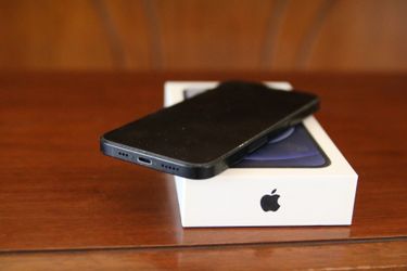 iPhone 12 - 128 gb - unlocked