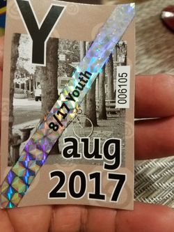 Youth trimet pass for this whole month (August)