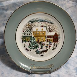 Vintage Avon Christmas Plate “Country Christmas” 1980