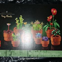 Legos Tiny Plants 