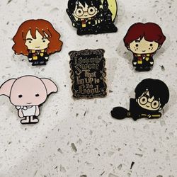 Harry Potter Pin Lot