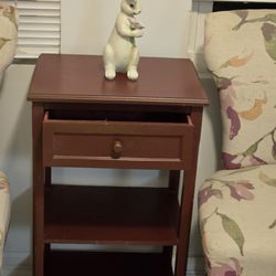 Small accent table