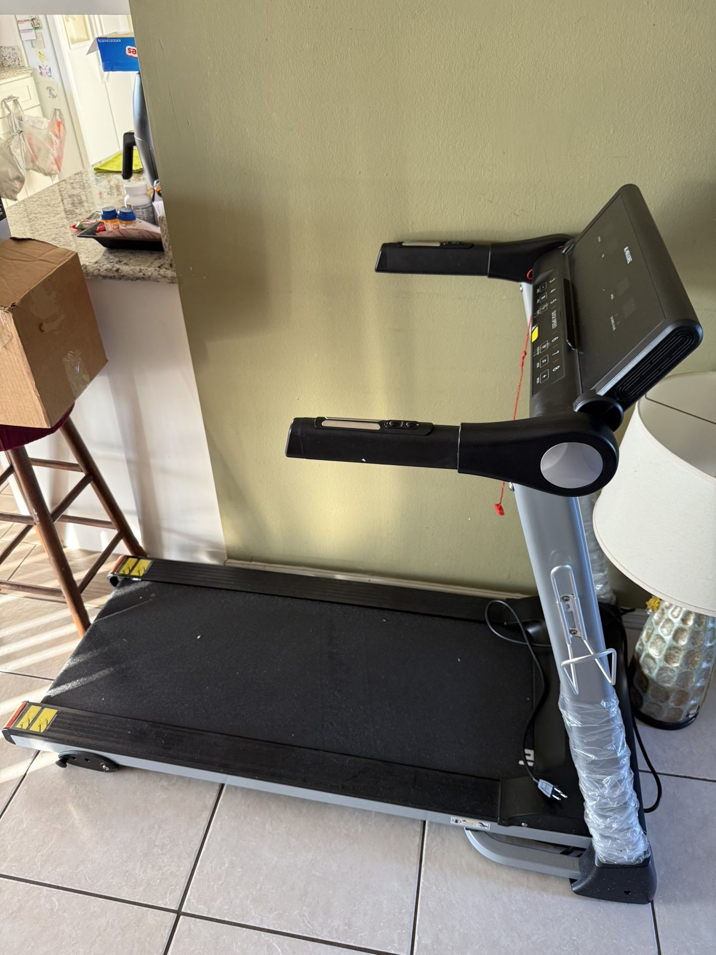 Maxkare Treadmill 