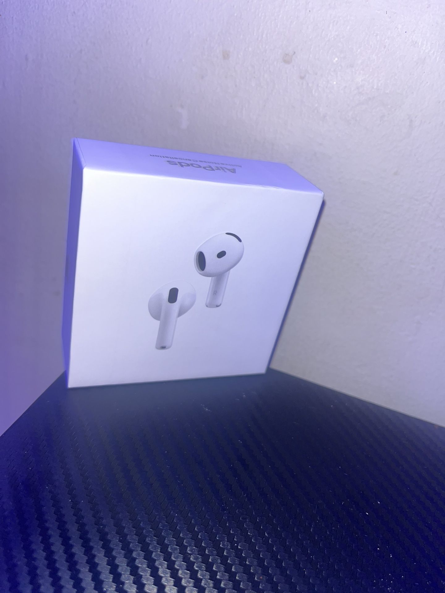 AirPod 4s