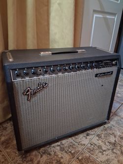 1980's Fender london reverb amp (made in usa)
