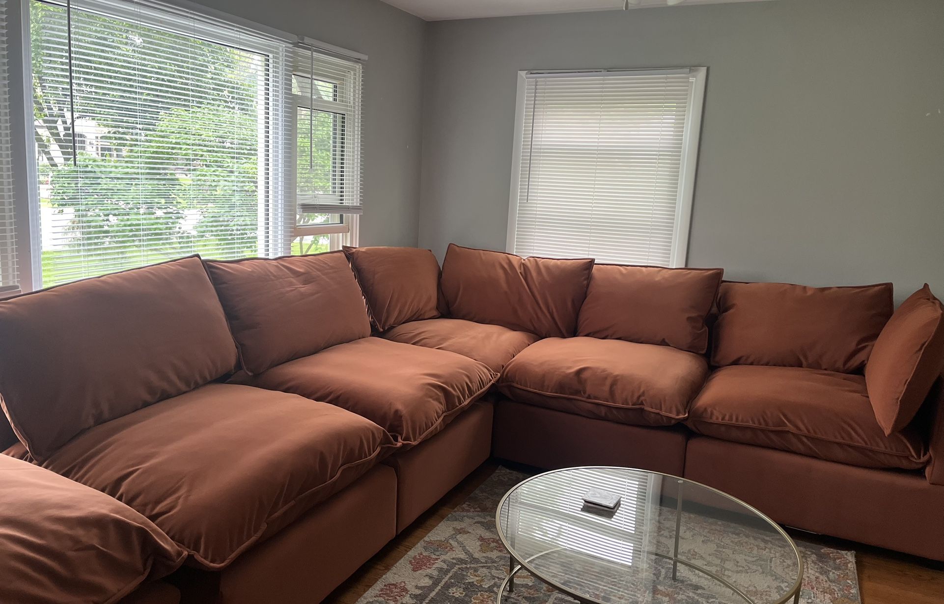 Albany park U Shape Sectional