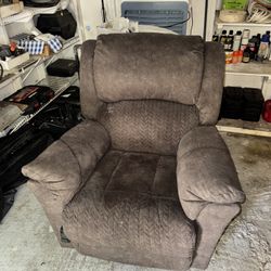 Power Recliner (sillón reclinable eléctrico como nuevo).