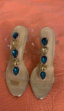 Heels size 7
