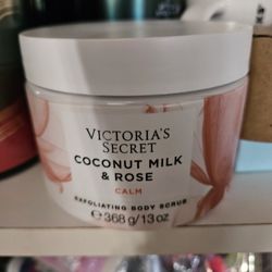 New VS Body Scrub