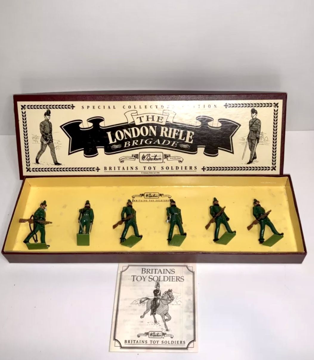 Vintage Britains Toy Soldiers Set 8891 London Rifles, England