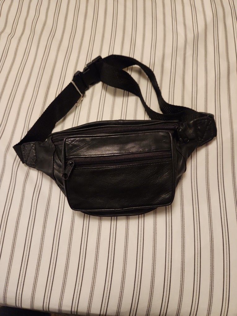 Brand New Fanny Pack / Waist Travel Bag / Belly Bag
