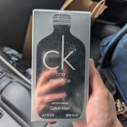 CK One Essence