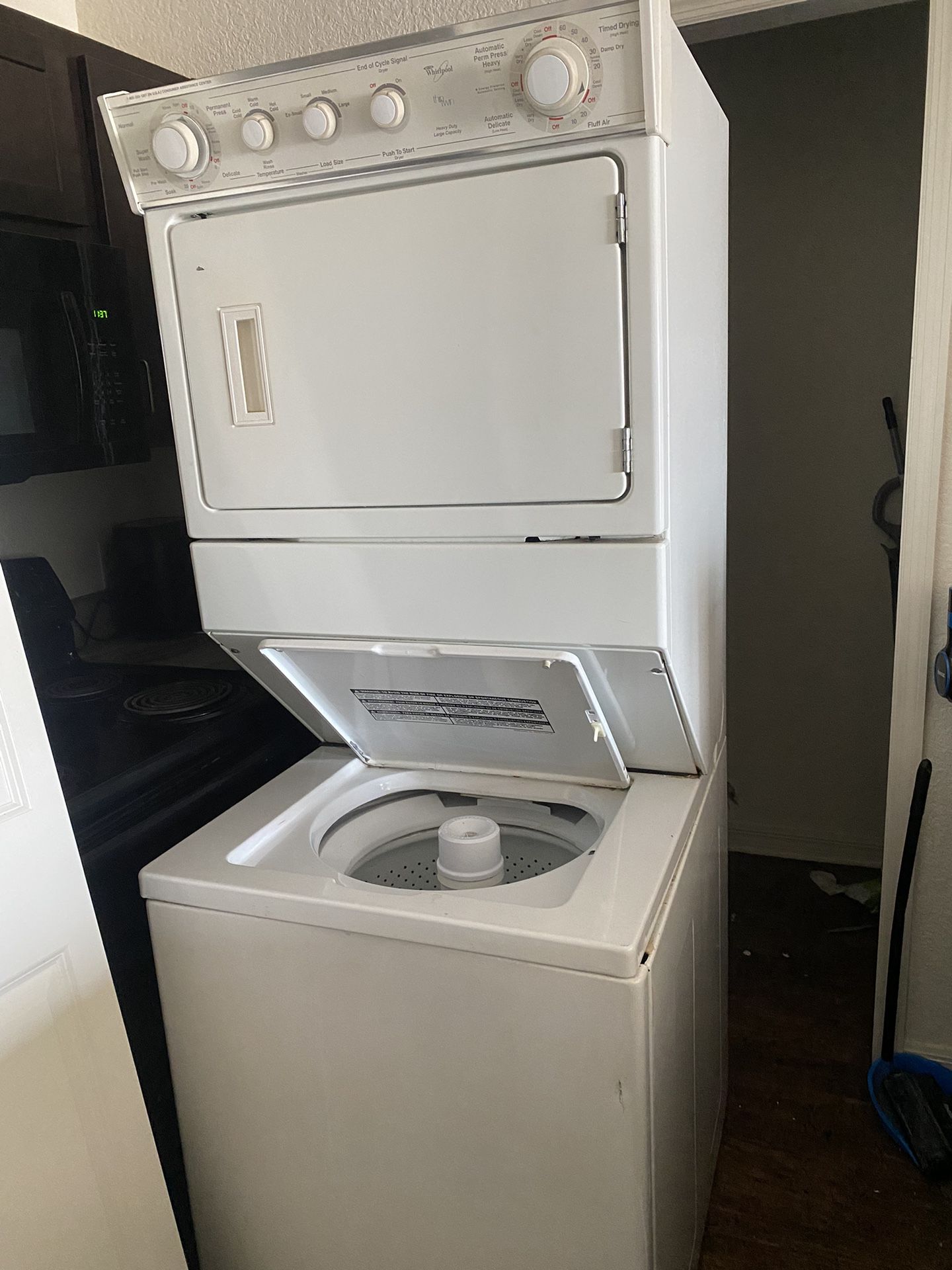 Whirlpool Stacked Washer/Dryer