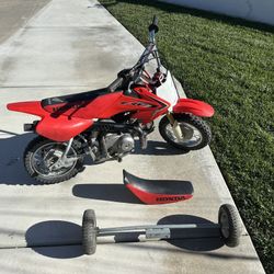 CRF50 W/ Training Wheels