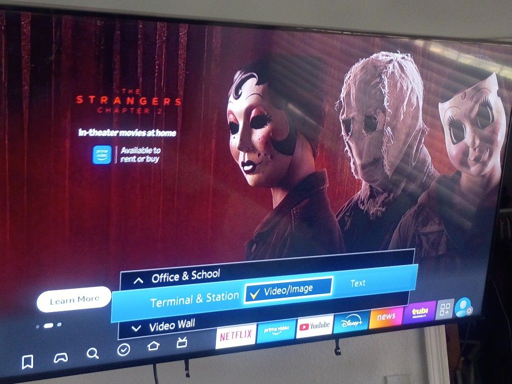 Samsung ML55E 55" professional display -- ML-E series