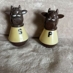 Vintage Cow Salt & Pepper Shakers