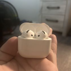 AirPods 4