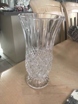 Flower vase