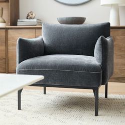 West Elm - Penn Chair - like new (Excellent Condition)