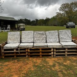 Ourdoor Pallet Couch 