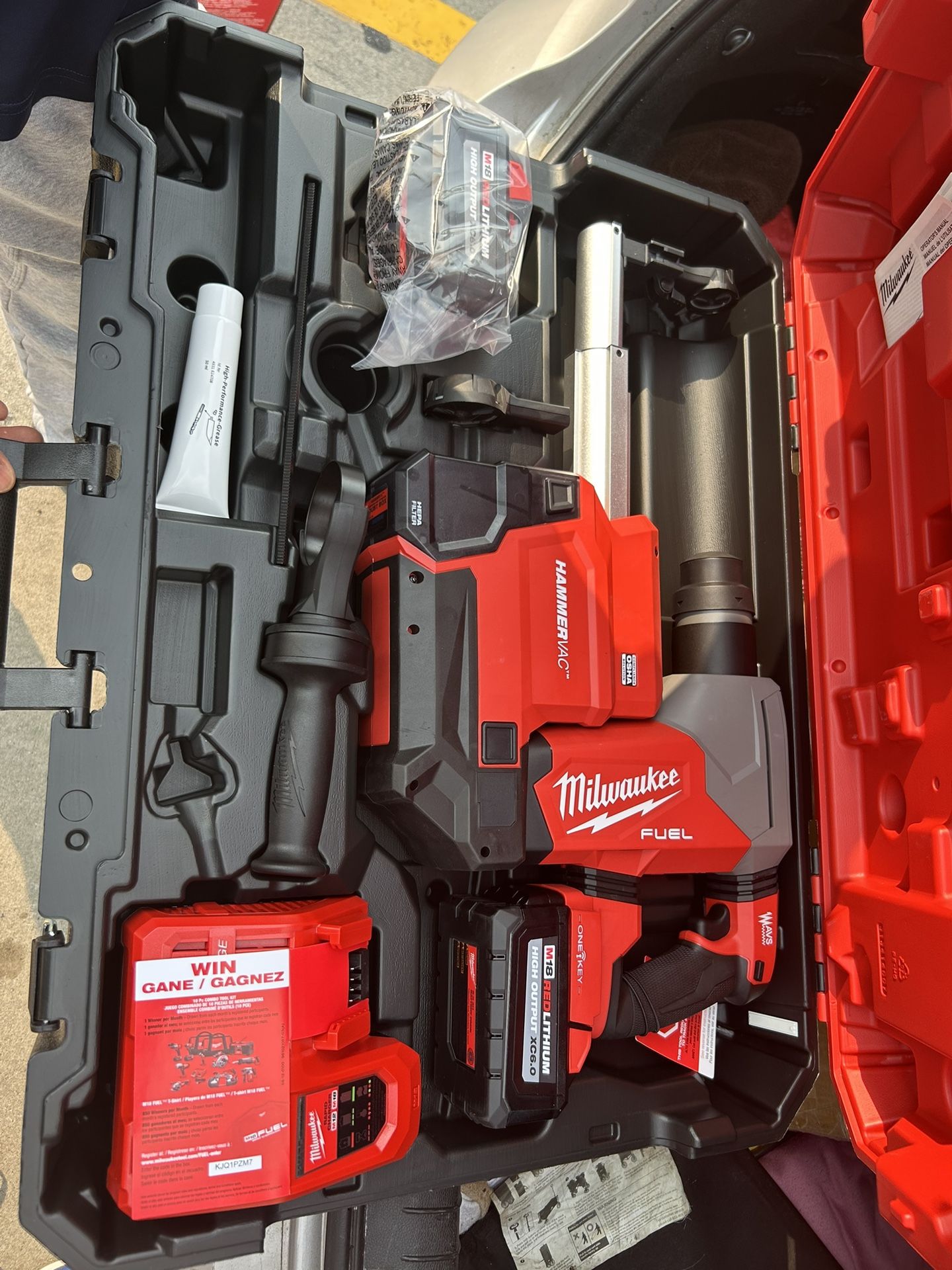 Milwaukee M18