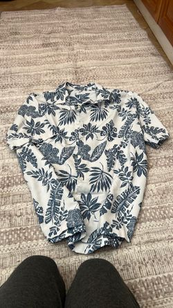Men’s Hawaiian shirt