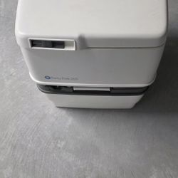 Thetford Porta Potti  Toilet For RV Boat Truck Van 2.6 Gallon Model 135 Spotless