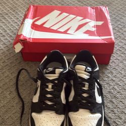 Nike Panda Dunks Size 11