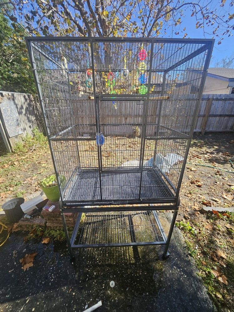 Large Bird Cage With Toys