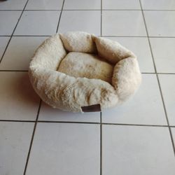 American Kennel Bed Cat Bed