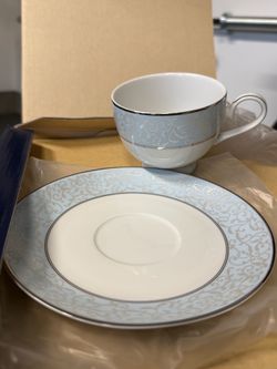 LOT OF 8- Mikasa Parchment Blue Tea Cup & Saucer 5-Piece Sets
