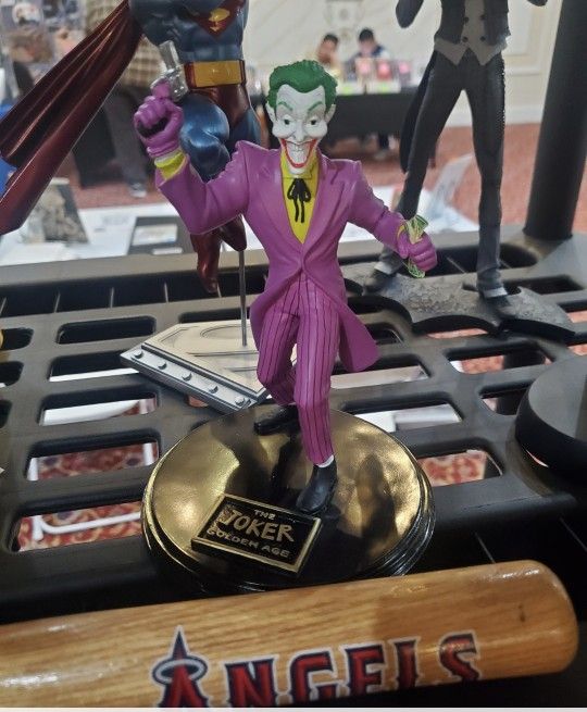 The Joker Statue