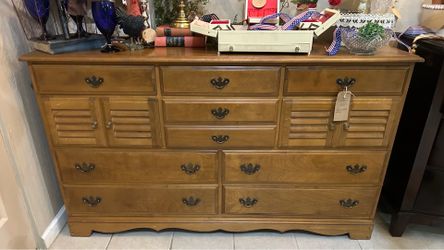 10 drawer dresser