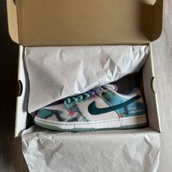 Nike SB Futura Lab Dunks Sz 11 $300