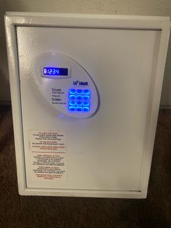 Caja fuerte usada tengo otra más cada una 50
