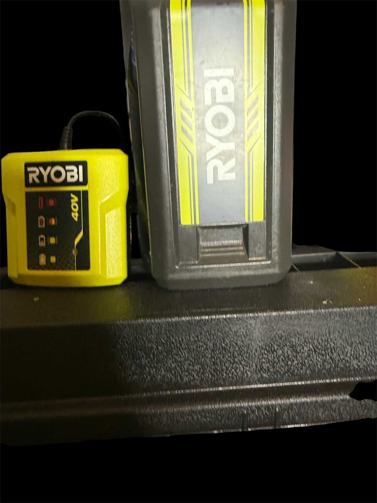 Ryobi 40V 4Ah Battery + Charger – Great Condition