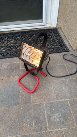 Craftsman shop light