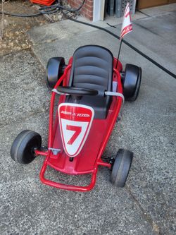 Radio Flyer Ultimate Go-Kart Kds FOR REPAIR