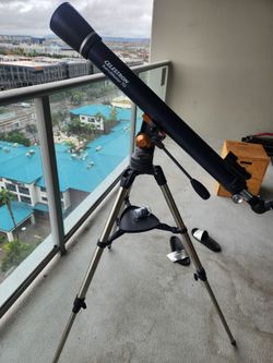 Telescope Celestron AstroMaster 70 Refractor Telescope