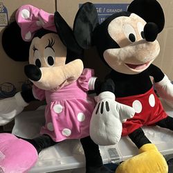 Life size Mickey And Minnie Mouse Dolls 4 Feet Tall 