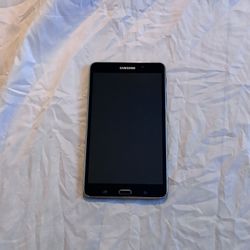 Samsung Galaxy Tab 4 7.0 Tablet