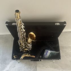 Yamaha Saxophone YAS26