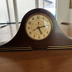Clock - Electric Mantle