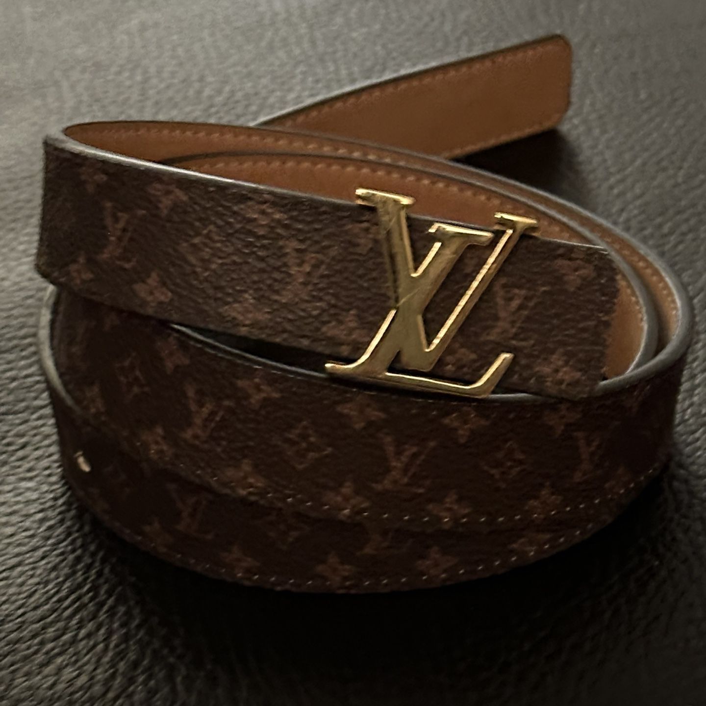Louis Vuitton Belts – Devoshka