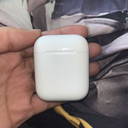 Apple AirPods Gen 2 MagSafe Case